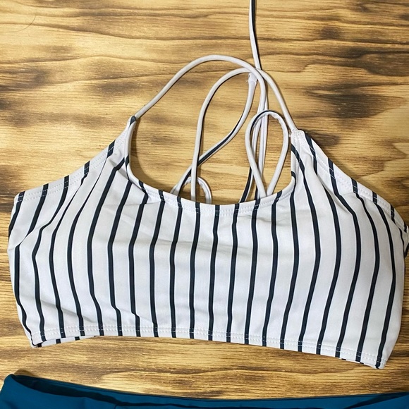 SHEIN Swimsuit - Picture 2 of 4